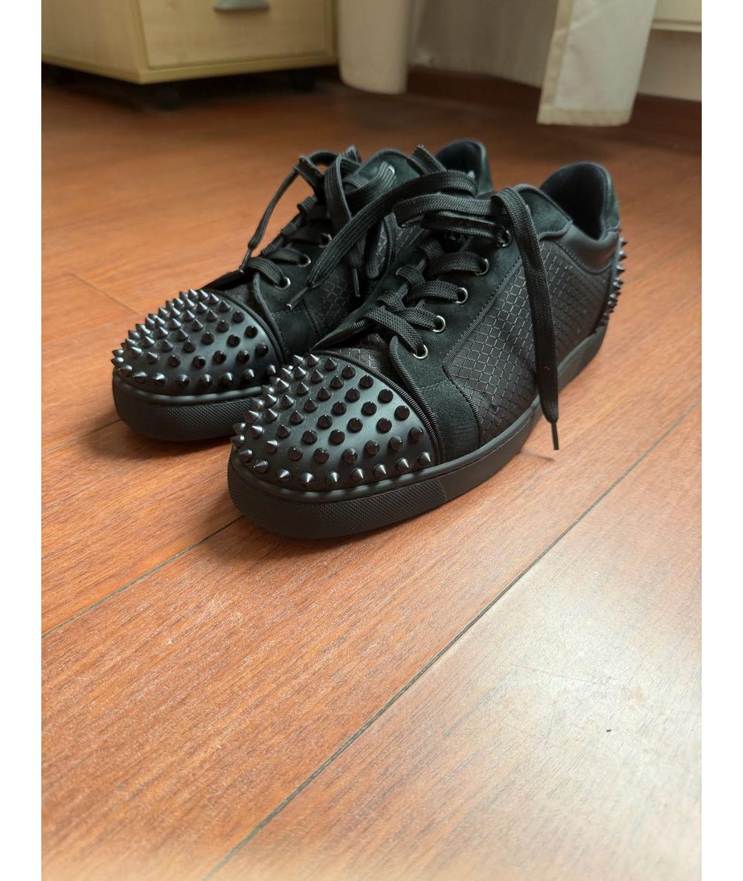 CHRISTIAN LOUBOUTIN Черные замшевые низкие кроссовки / кеды, фото 8