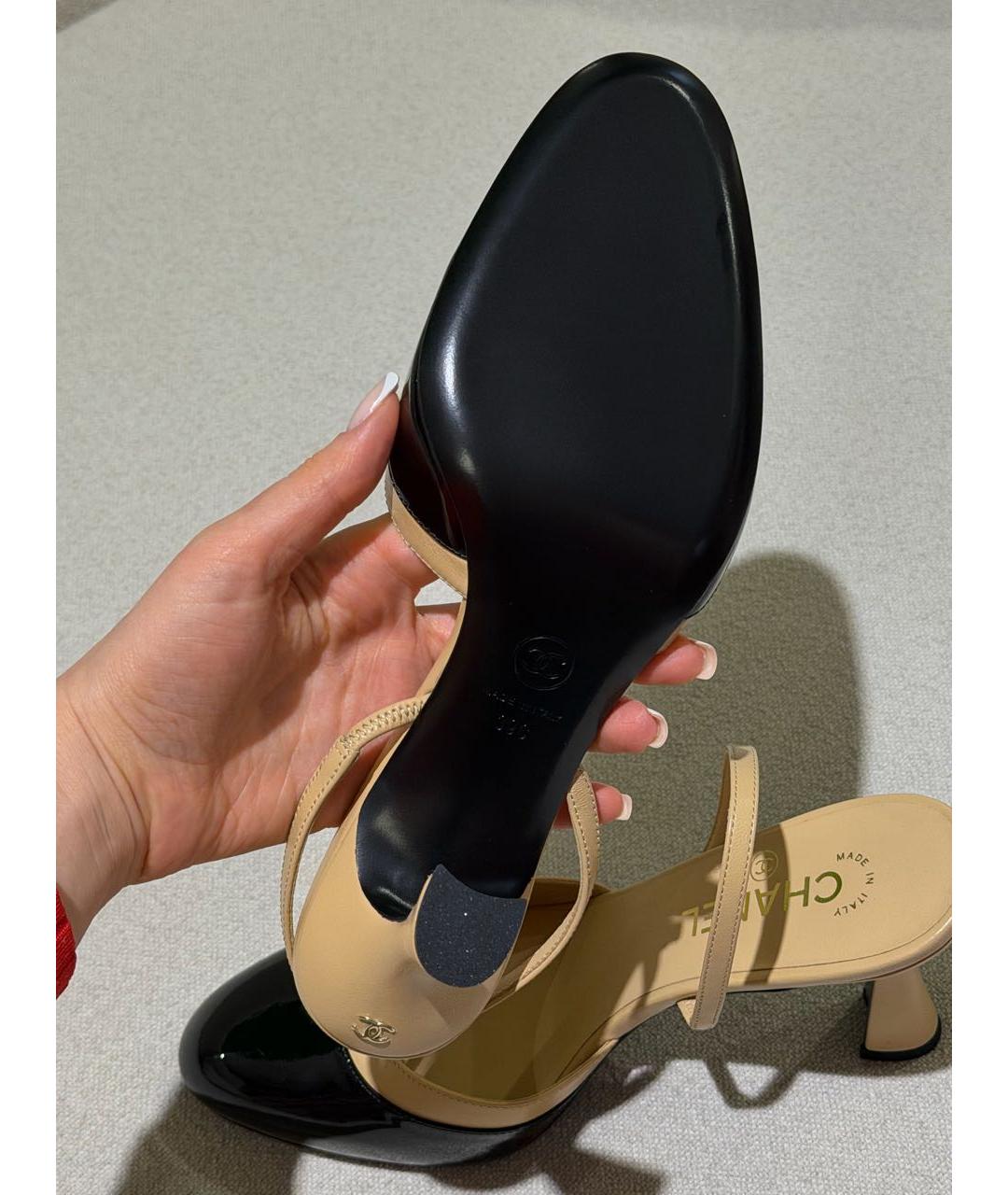 CHANEL Черные туфли из лакированной кожи, фото 7