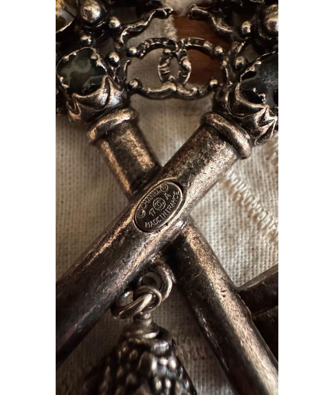 CHANEL Зеленая металлическая булавка / брошь, фото 5