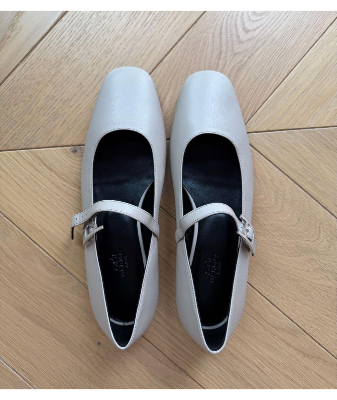 HERMES Бежевые кожаные балетки, фото 3