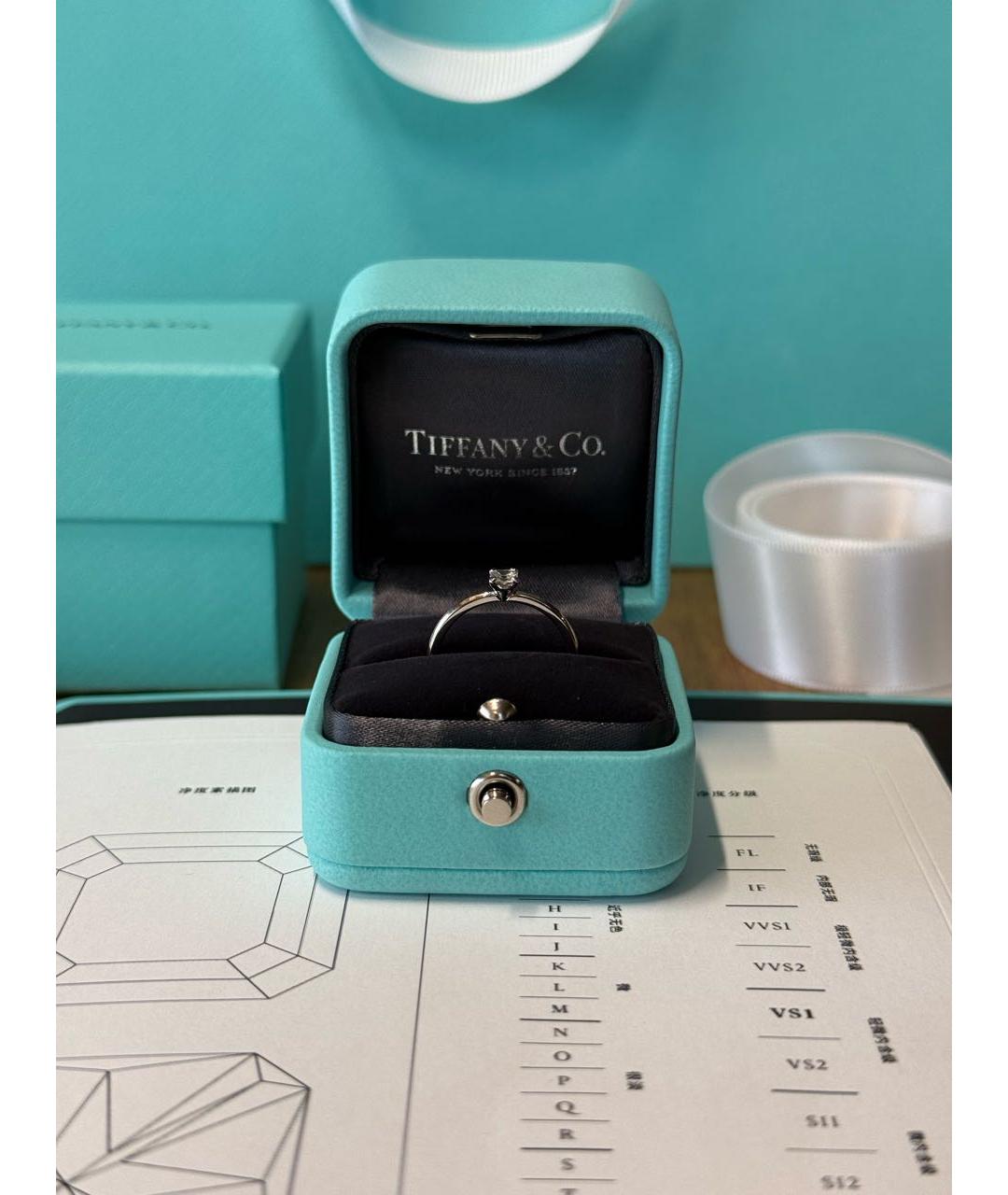 TIFFANY&CO Белое платиновое кольцо, фото 2