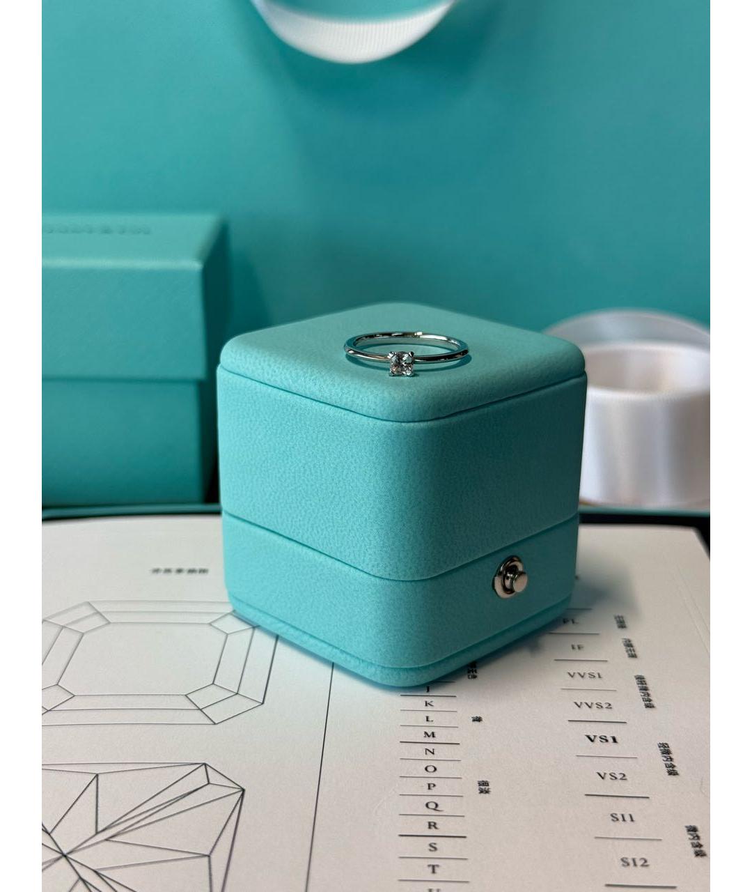 TIFFANY&CO Белое платиновое кольцо, фото 4