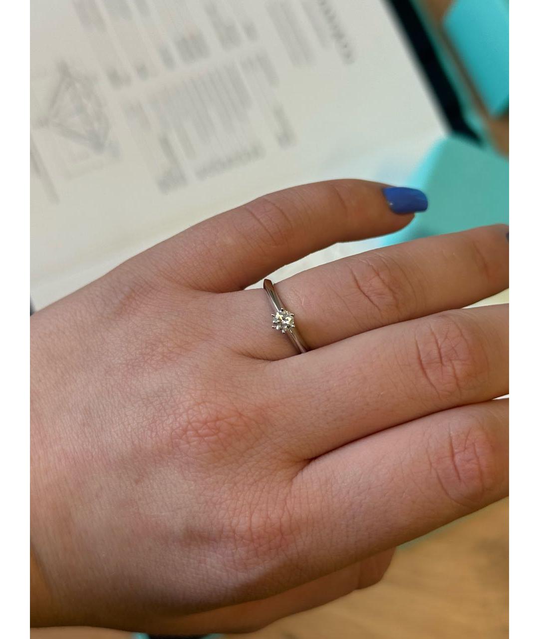 TIFFANY&CO Белое платиновое кольцо, фото 6