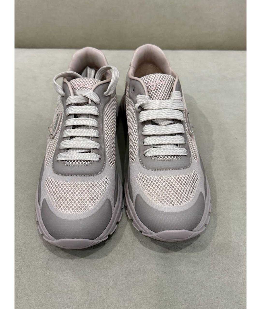 PRADA Бежевые текстильные кроссовки, фото 2