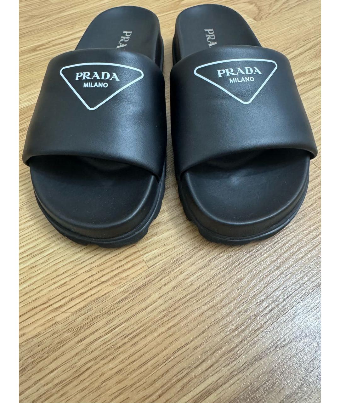PRADA Черные кожаные шлепанцы, фото 2