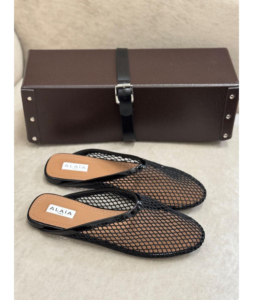 ALAIA Черные сабо из лакированной кожи, фото 2