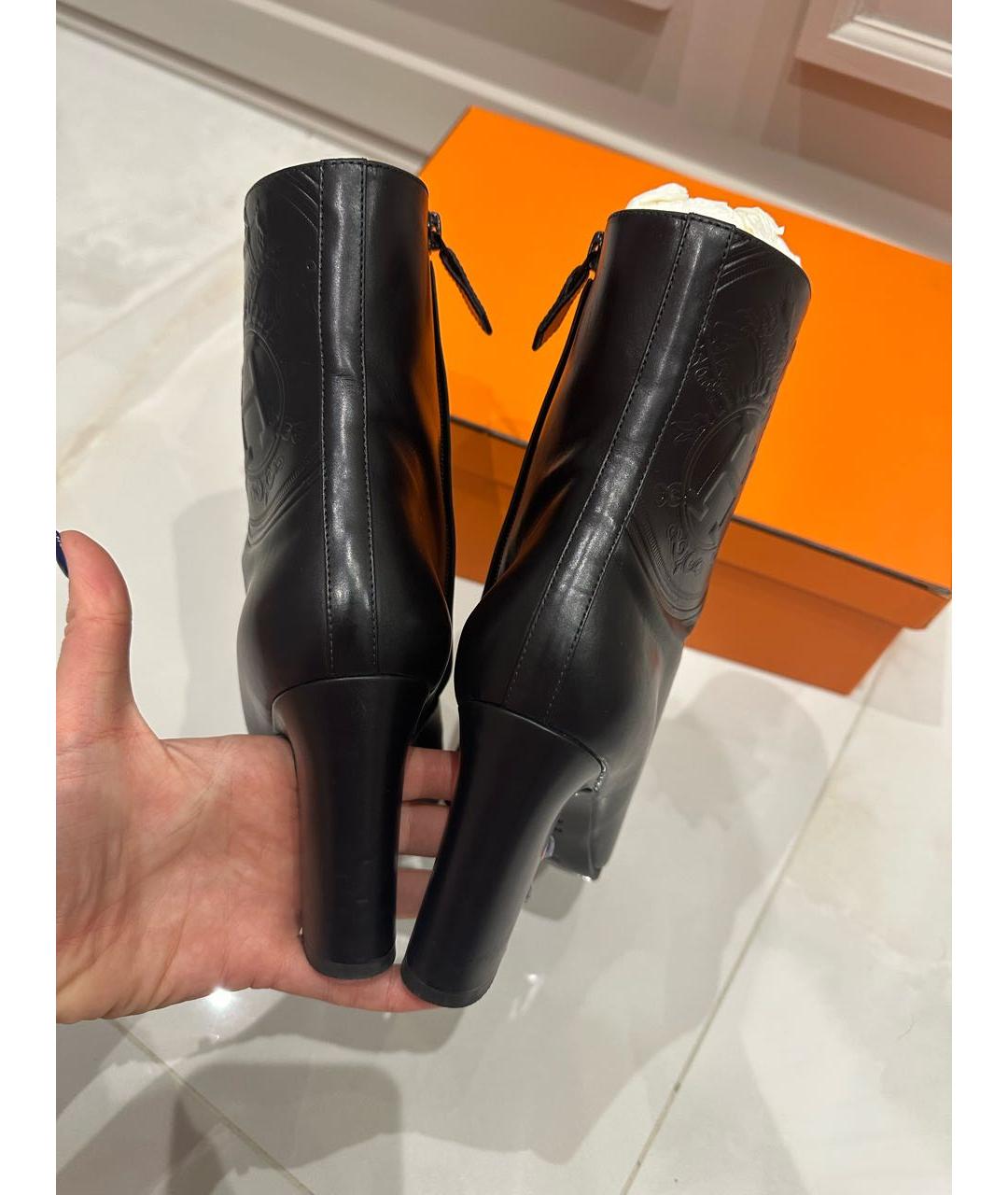 HERMES Черные кожаные ботильоны, фото 2