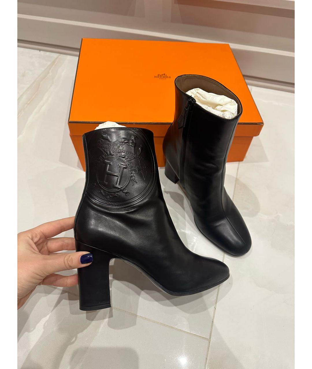 HERMES Черные кожаные ботильоны, фото 9