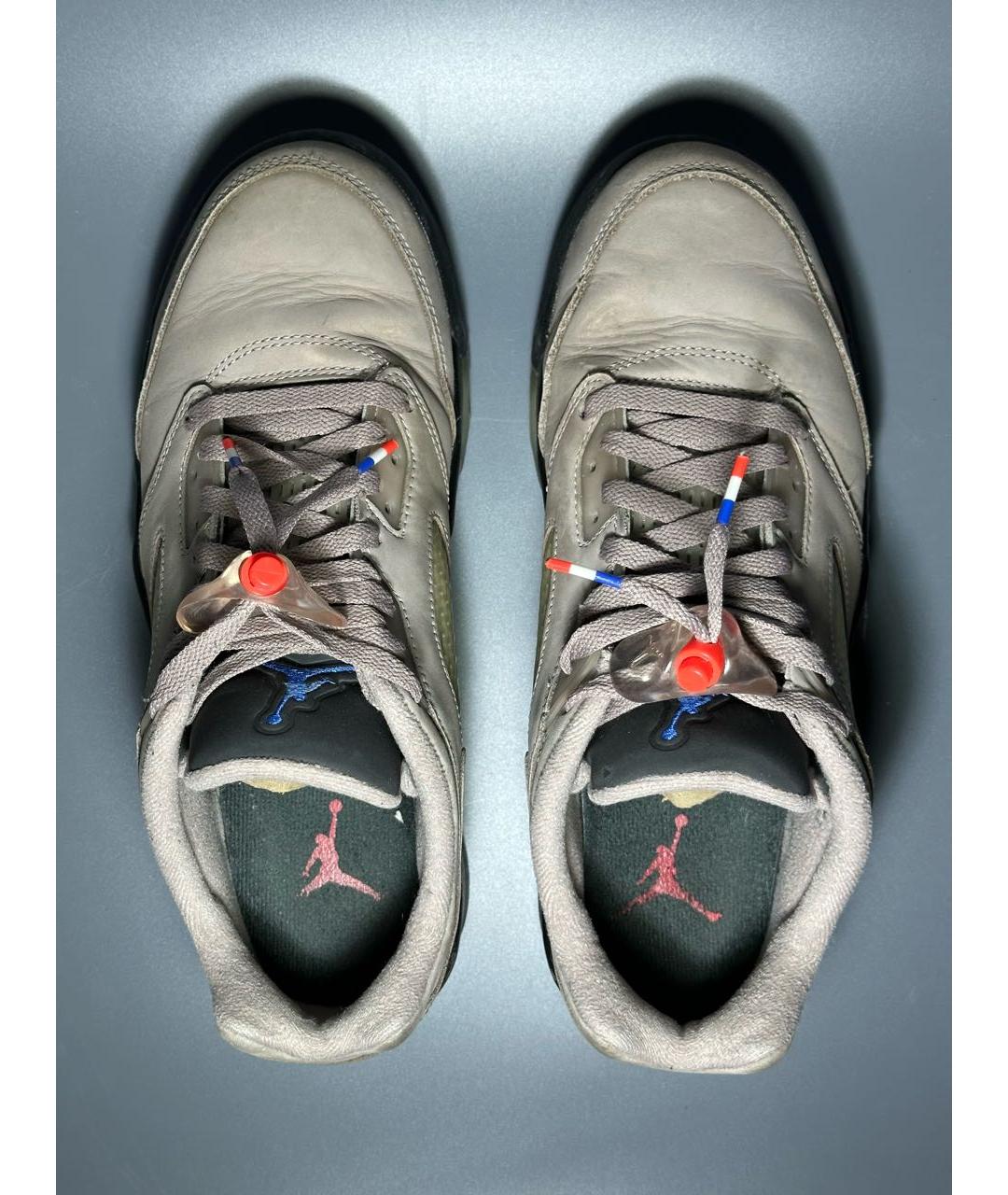 JORDAN Серые нубуковые низкие кроссовки / кеды, фото 3