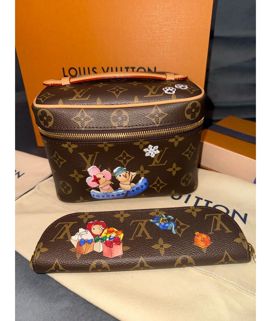 LOUIS VUITTON Коричневая косметичка, фото 5