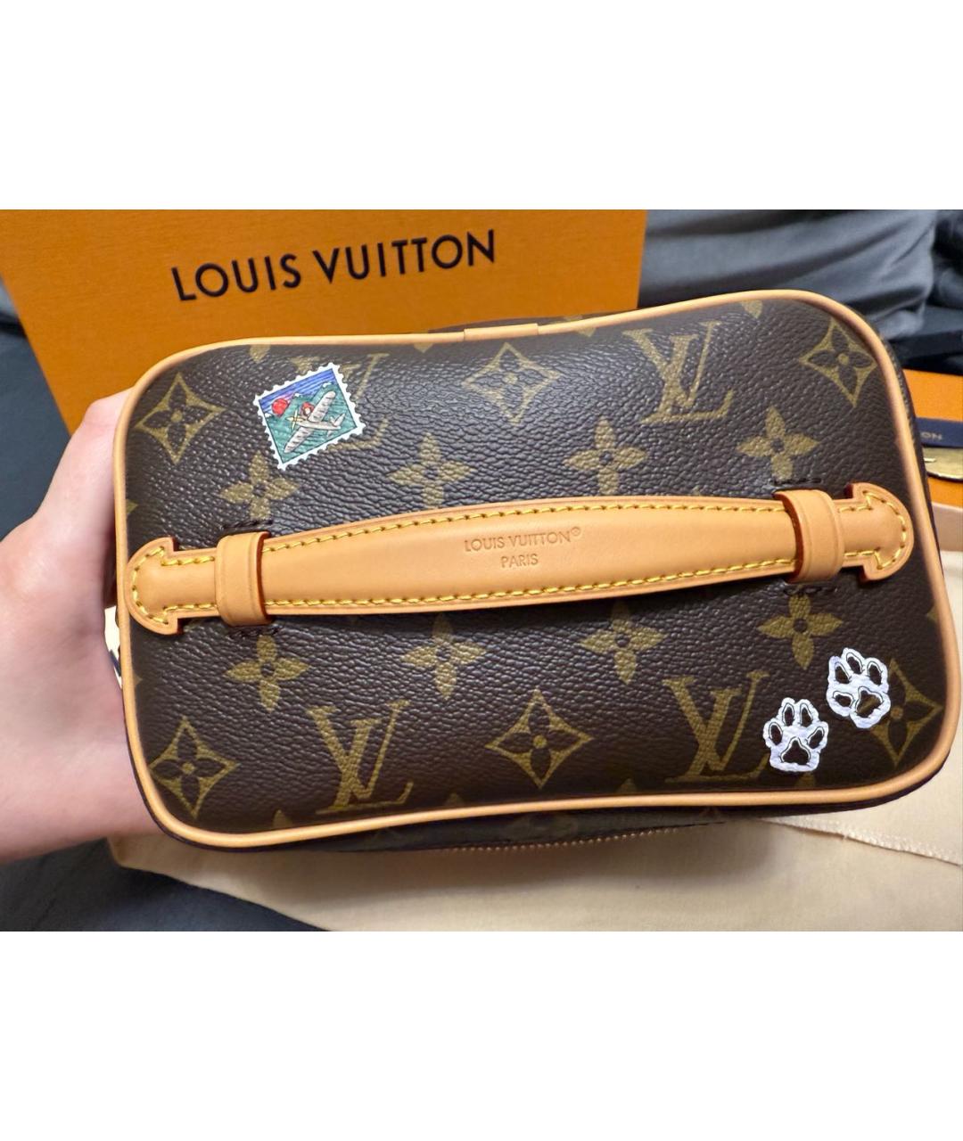 LOUIS VUITTON Коричневая косметичка, фото 3