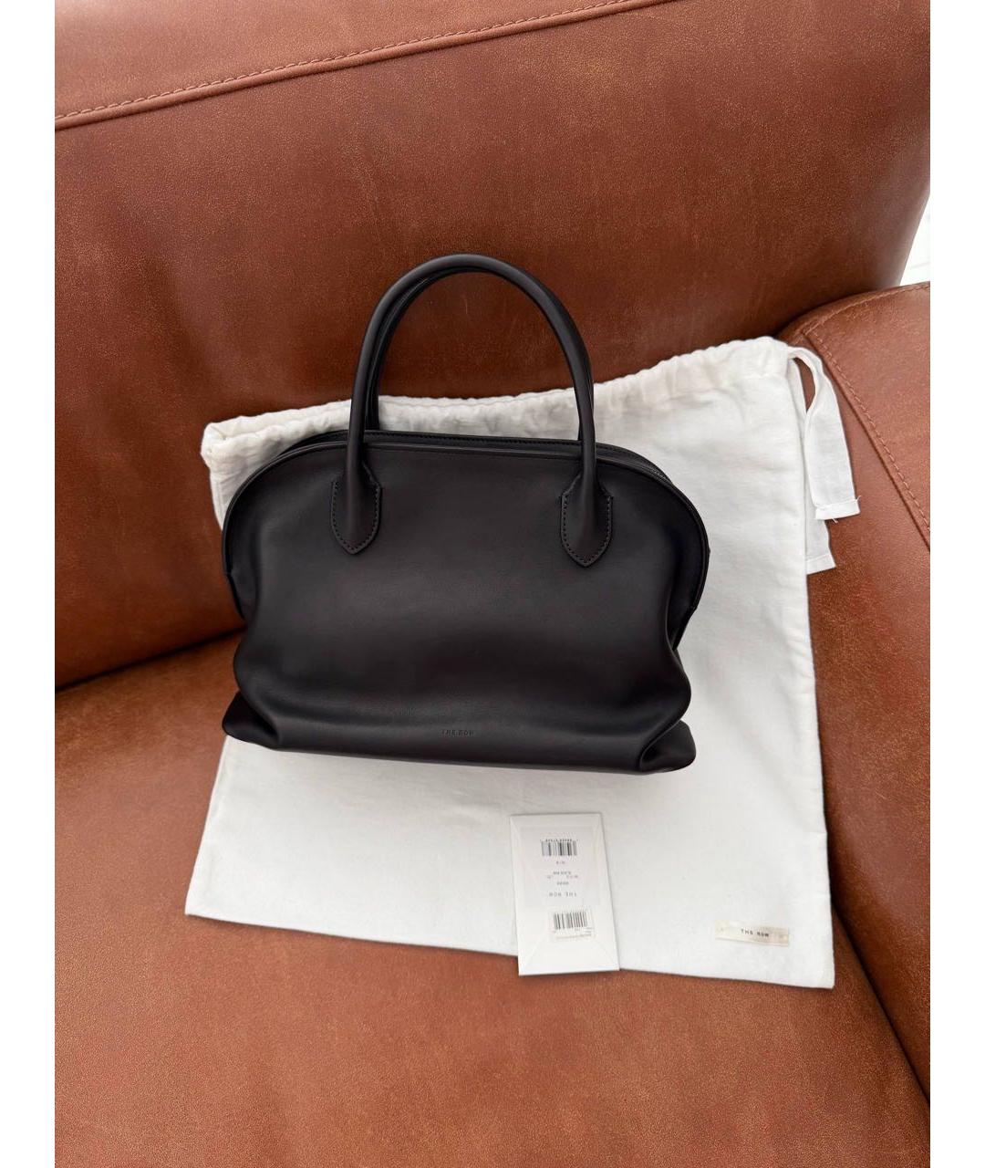 THE ROW Черная кожаная сумка с короткими ручками, фото 9