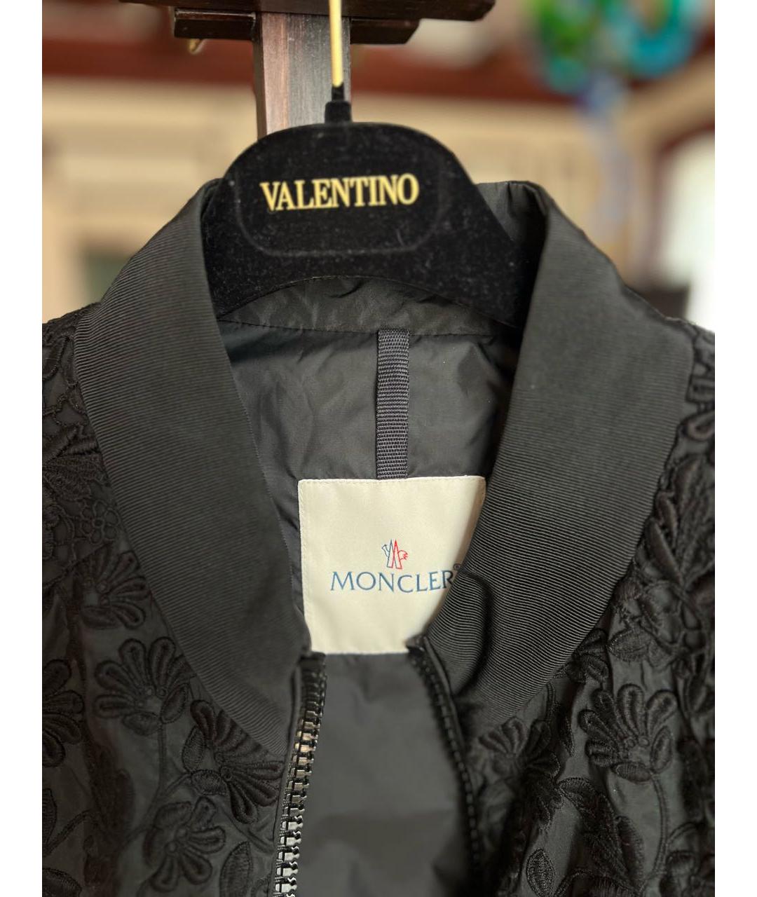 MONCLER Черная полиэстеровая куртка, фото 2