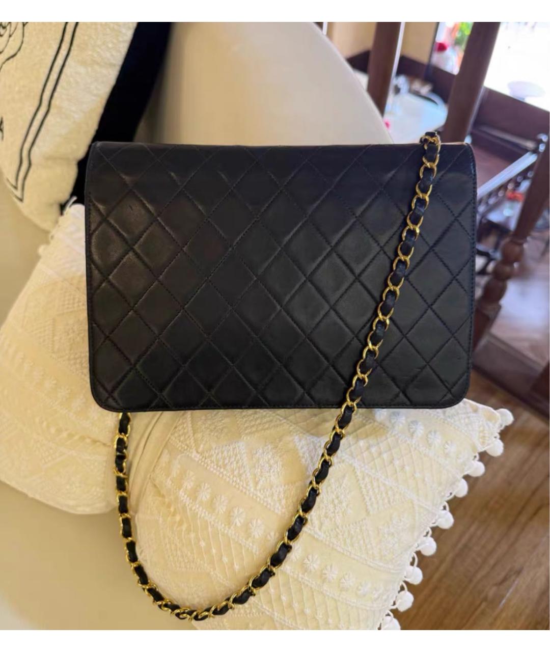 CHANEL Черная кожаная сумка через плечо, фото 2