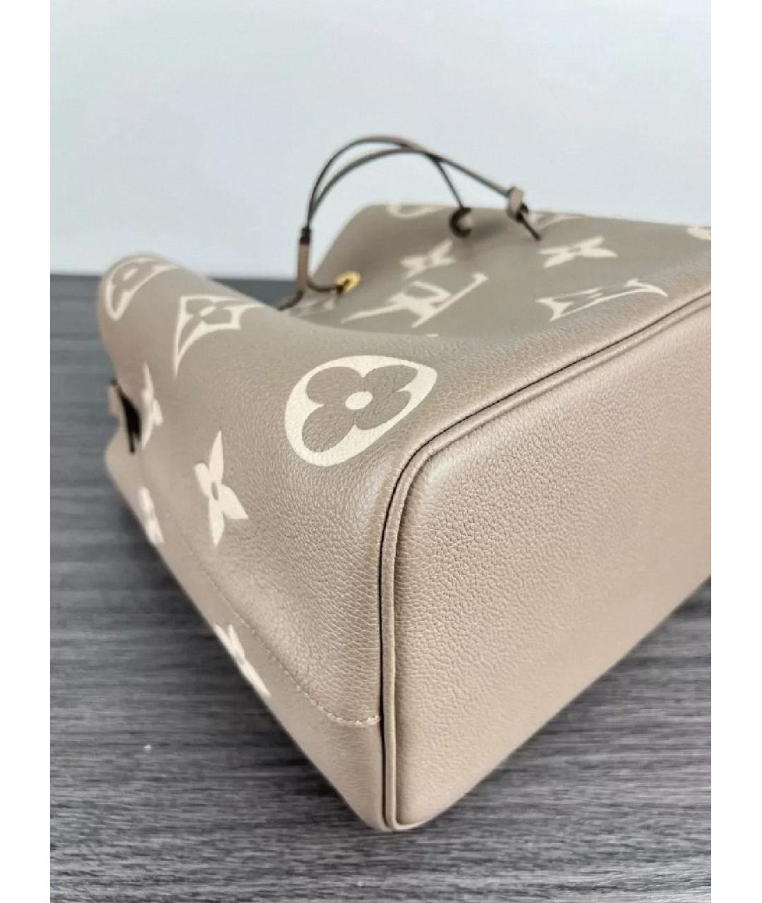 LOUIS VUITTON Бежевая кожаная сумка тоут, фото 3