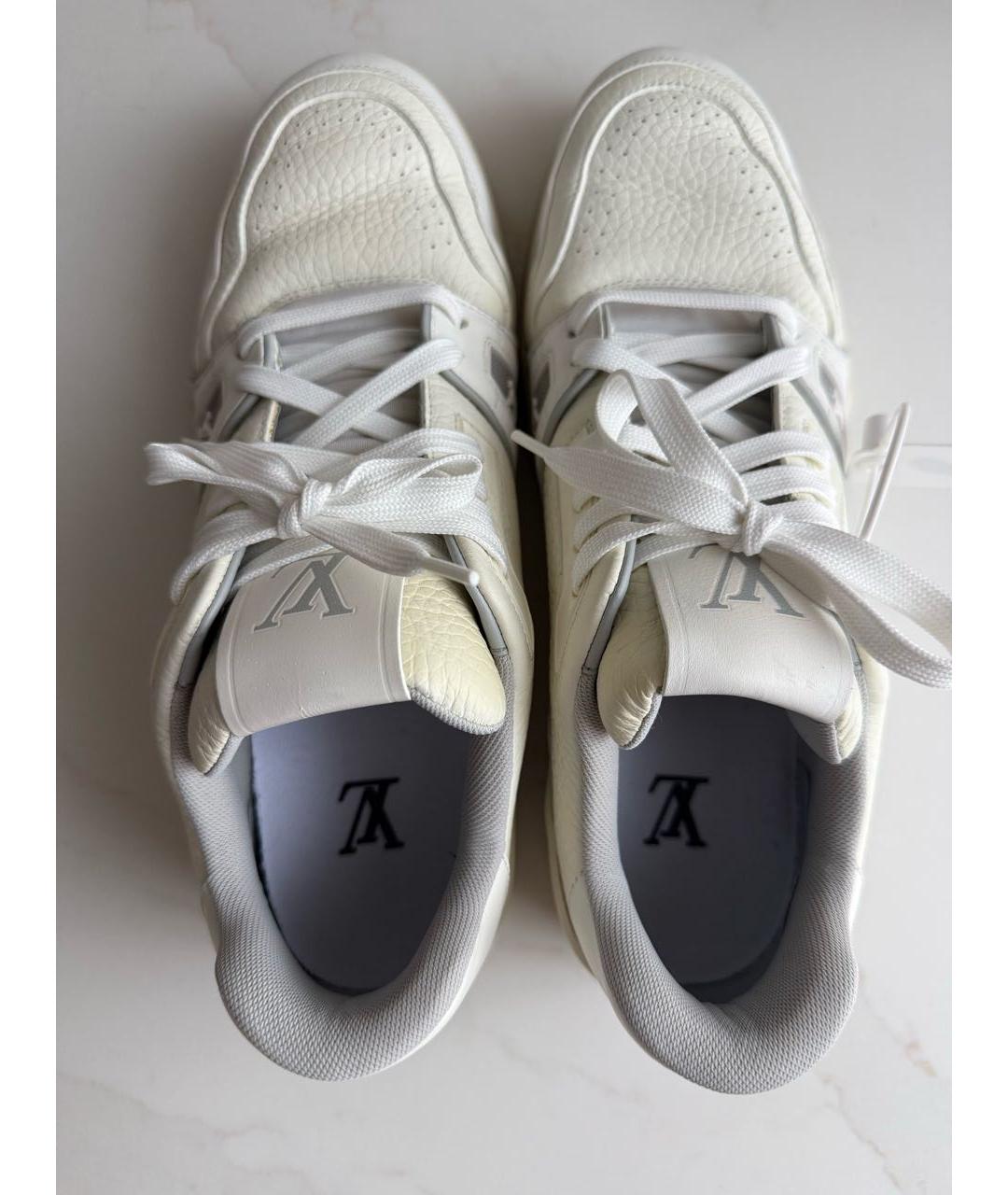LOUIS VUITTON Белые кожаные низкие кроссовки / кеды, фото 3