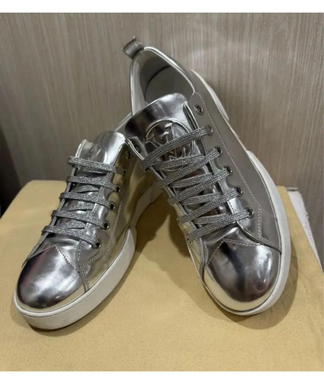 LOUIS VUITTON Серебряные кожаные кеды, фото 2