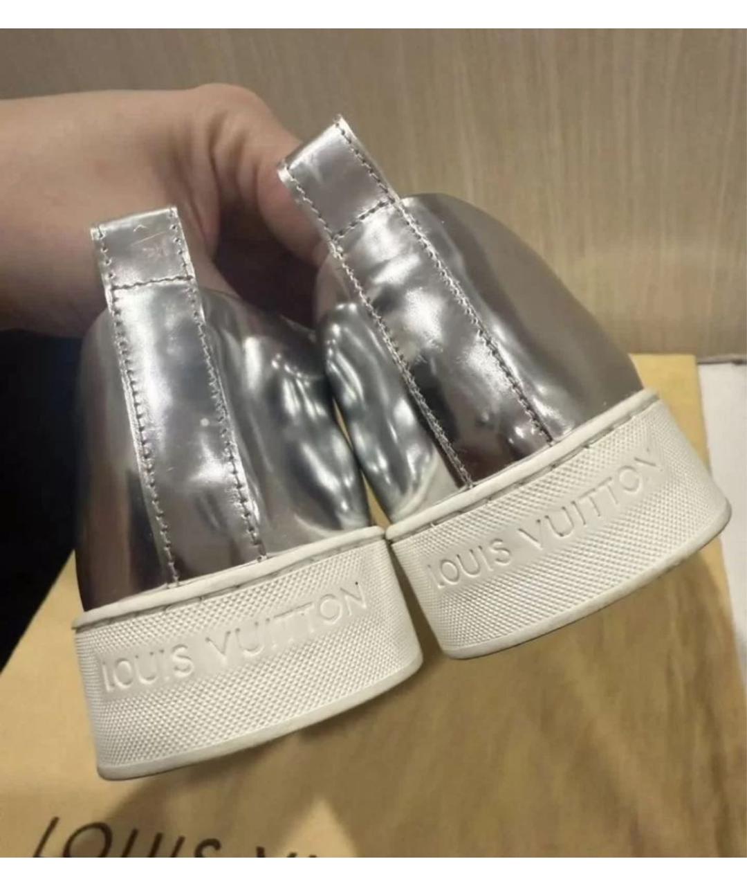 LOUIS VUITTON Серебряные кожаные кеды, фото 5