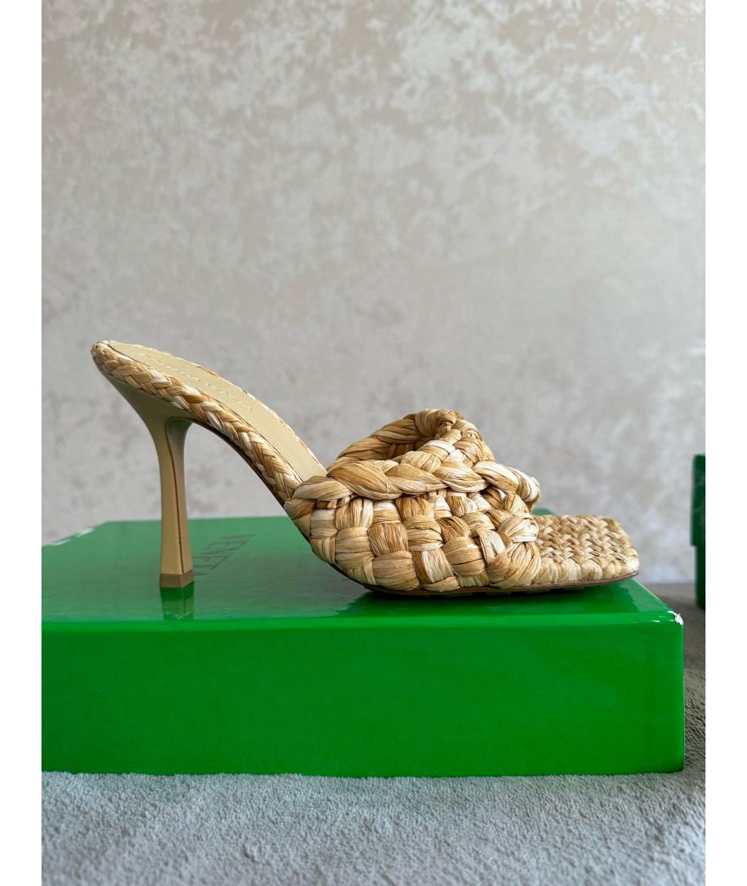 BOTTEGA VENETA Бежевые кожаные мюли, фото 6