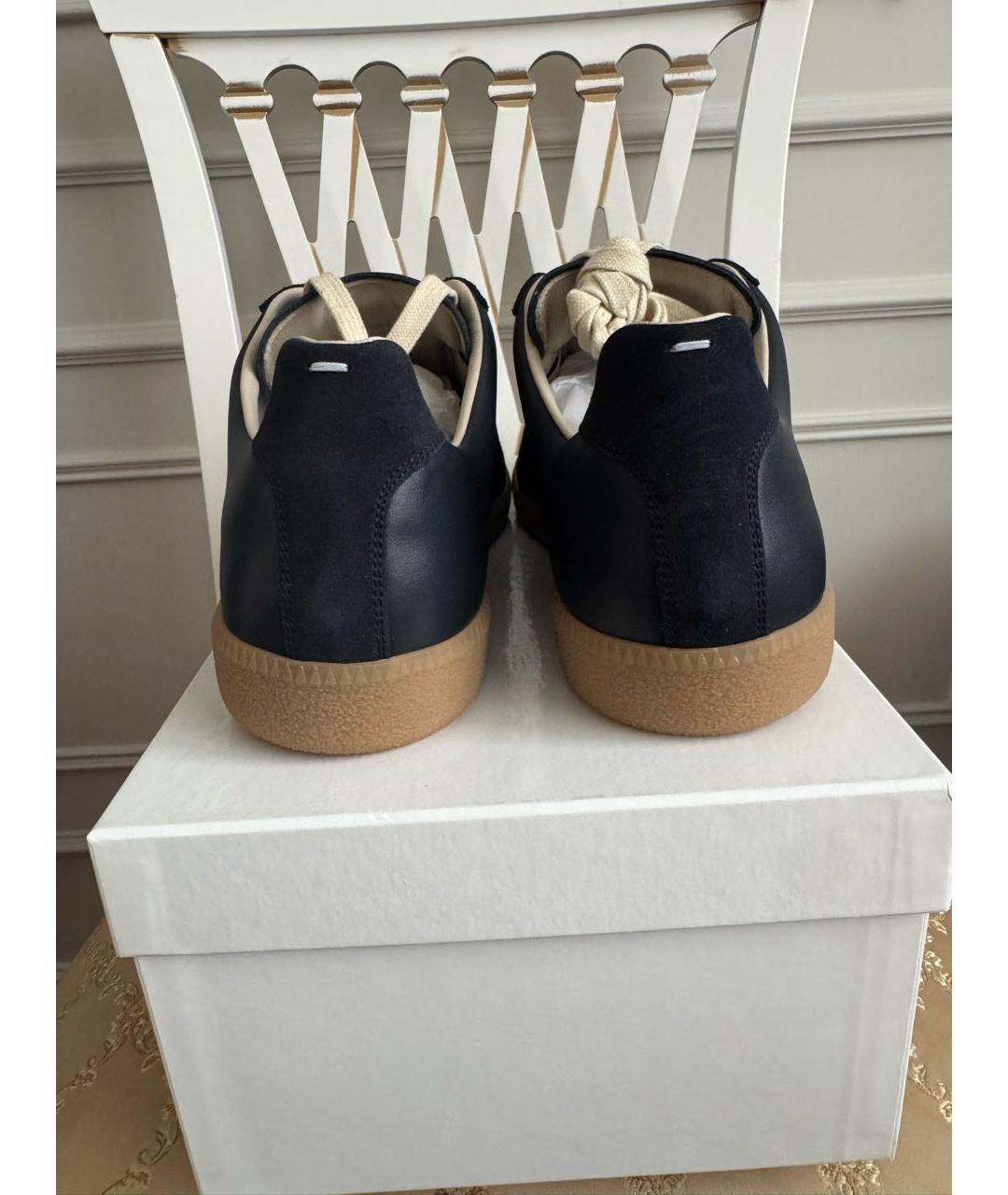 MAISON MARGIELA Темно-синие кожаные низкие кроссовки / кеды, фото 4