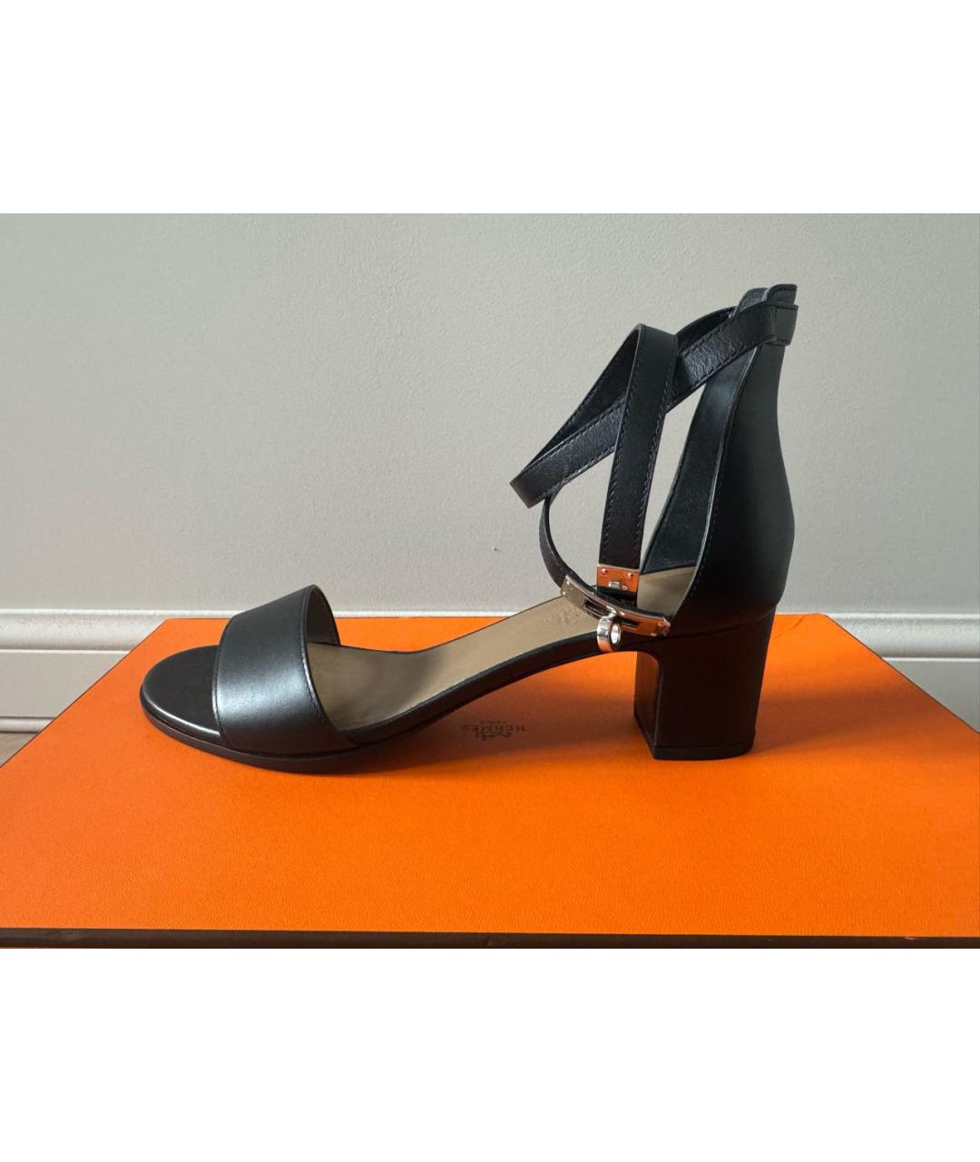 HERMES Черные кожаные босоножки, фото 9