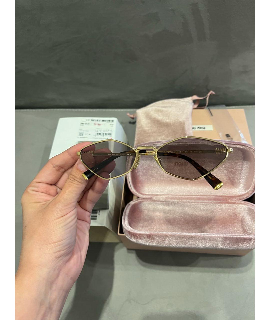 MIU MIU Золотые металлические солнцезащитные очки, фото 5