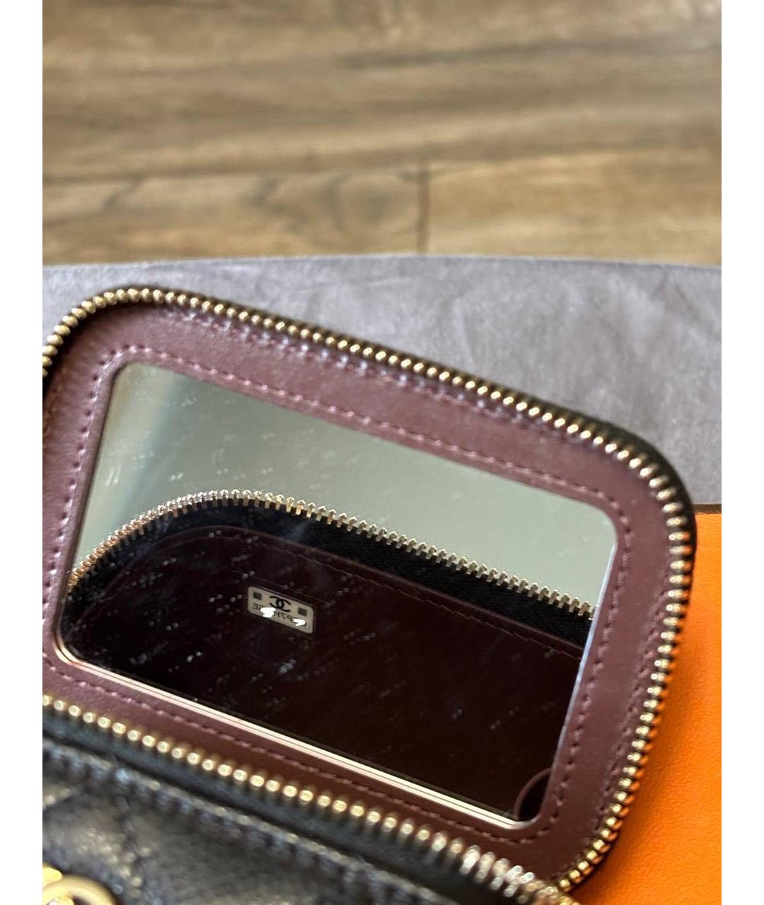 CHANEL Черная кожаная сумка через плечо, фото 3