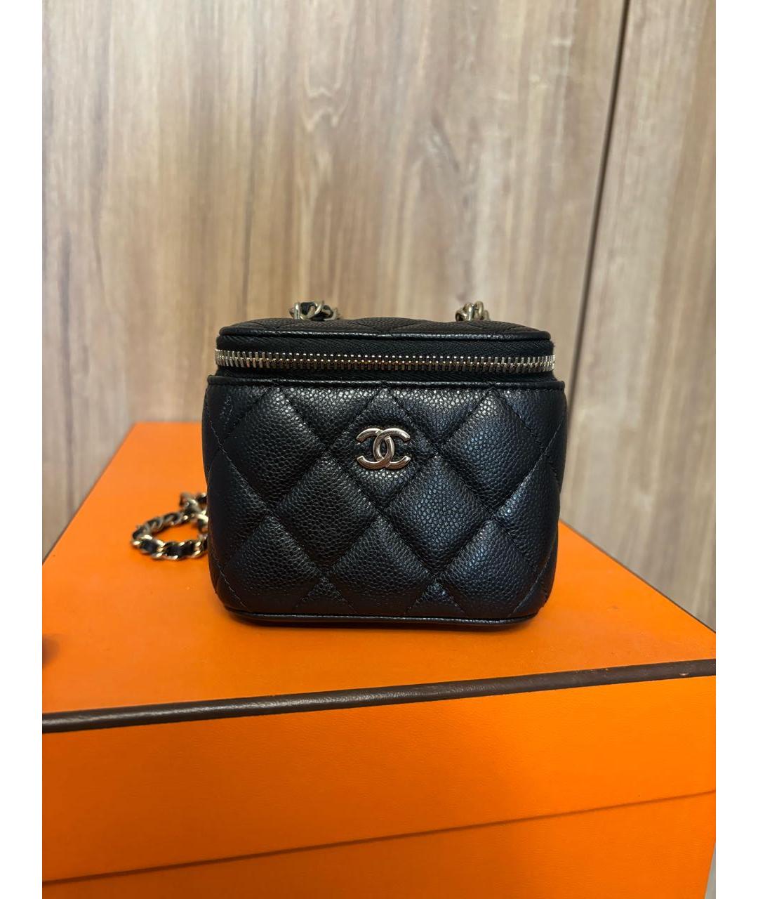 CHANEL Черная кожаная сумка через плечо, фото 4