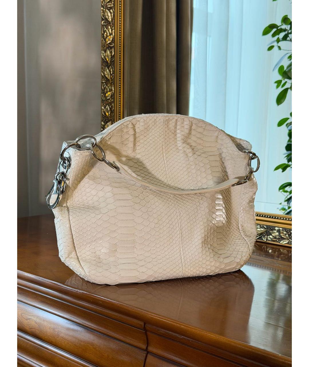CHRISTIAN DIOR Белая сумка с короткими ручками из экзотической кожи, фото 4