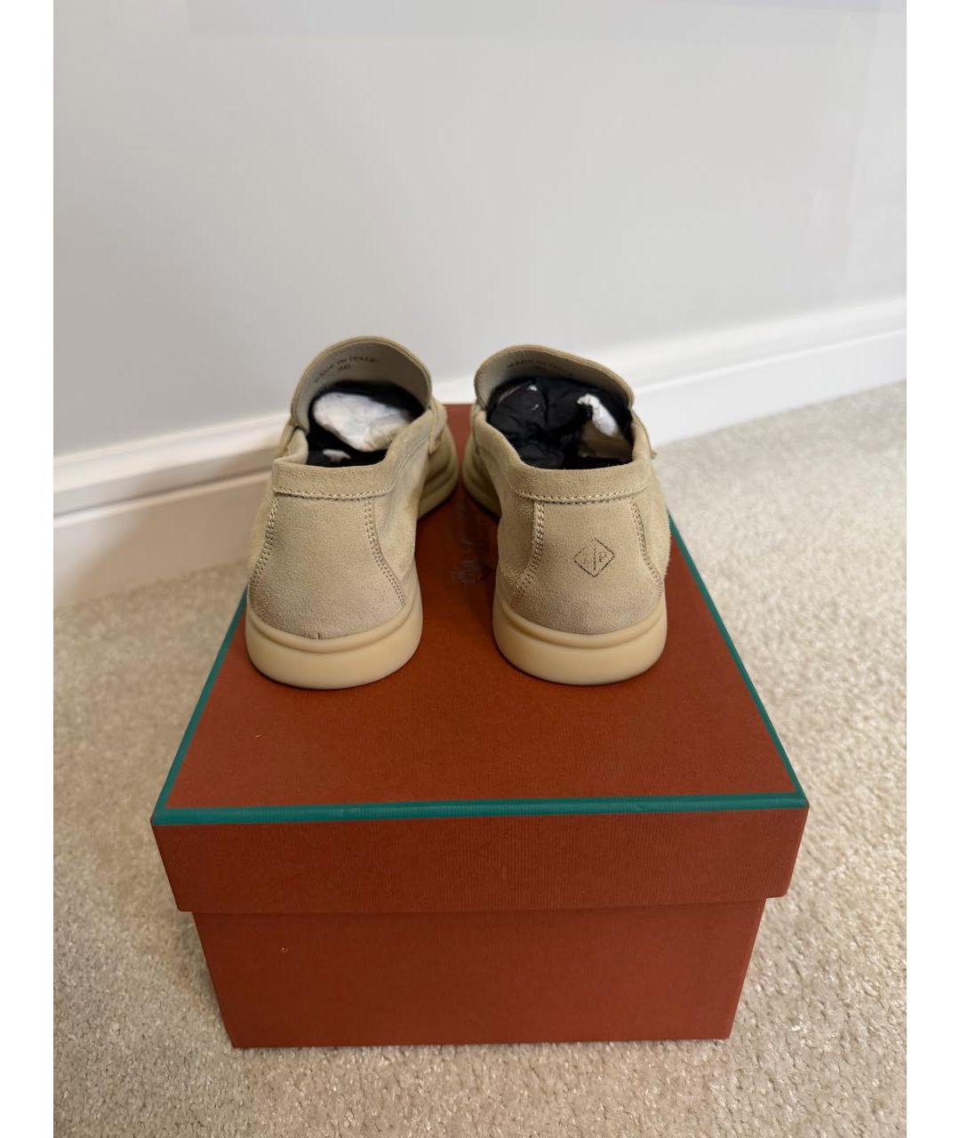 LORO PIANA Бежевые замшевые лоферы, фото 4