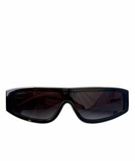 CHANEL Солнцезащитные очки