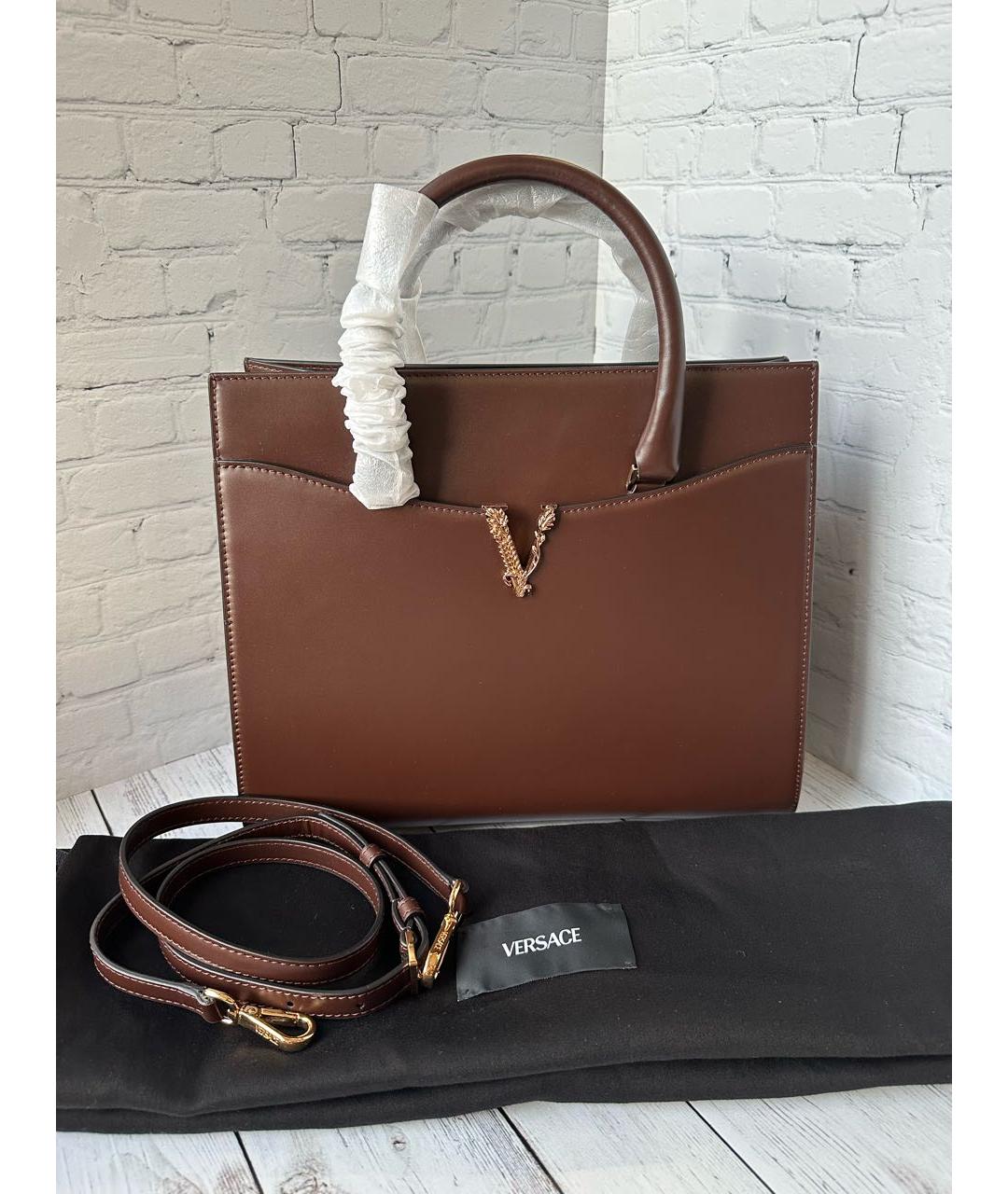 VERSACE Коричневая кожаная сумка с короткими ручками, фото 6