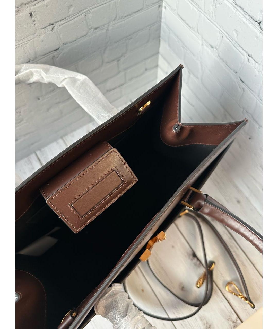 VERSACE Коричневая кожаная сумка с короткими ручками, фото 5