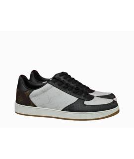 LOUIS VUITTON Низкие кроссовки / кеды