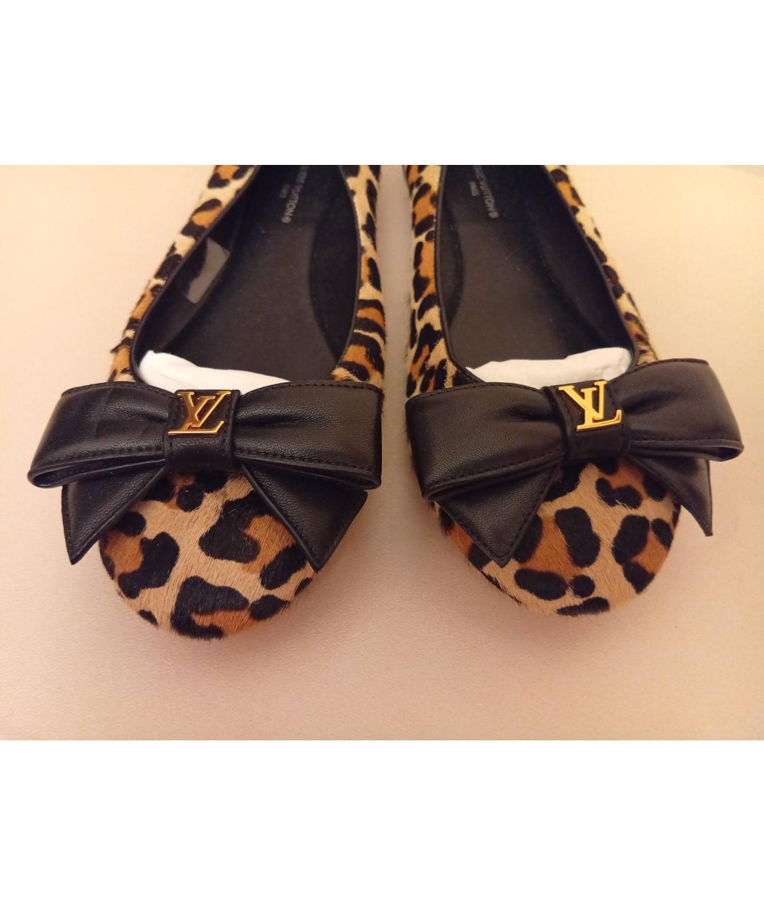 LOUIS VUITTON Коричневые кожаные балетки, фото 2