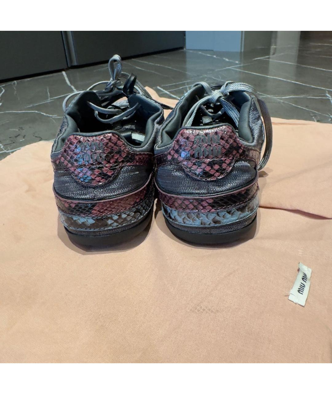 MIU MIU Серые кожаные кеды, фото 4