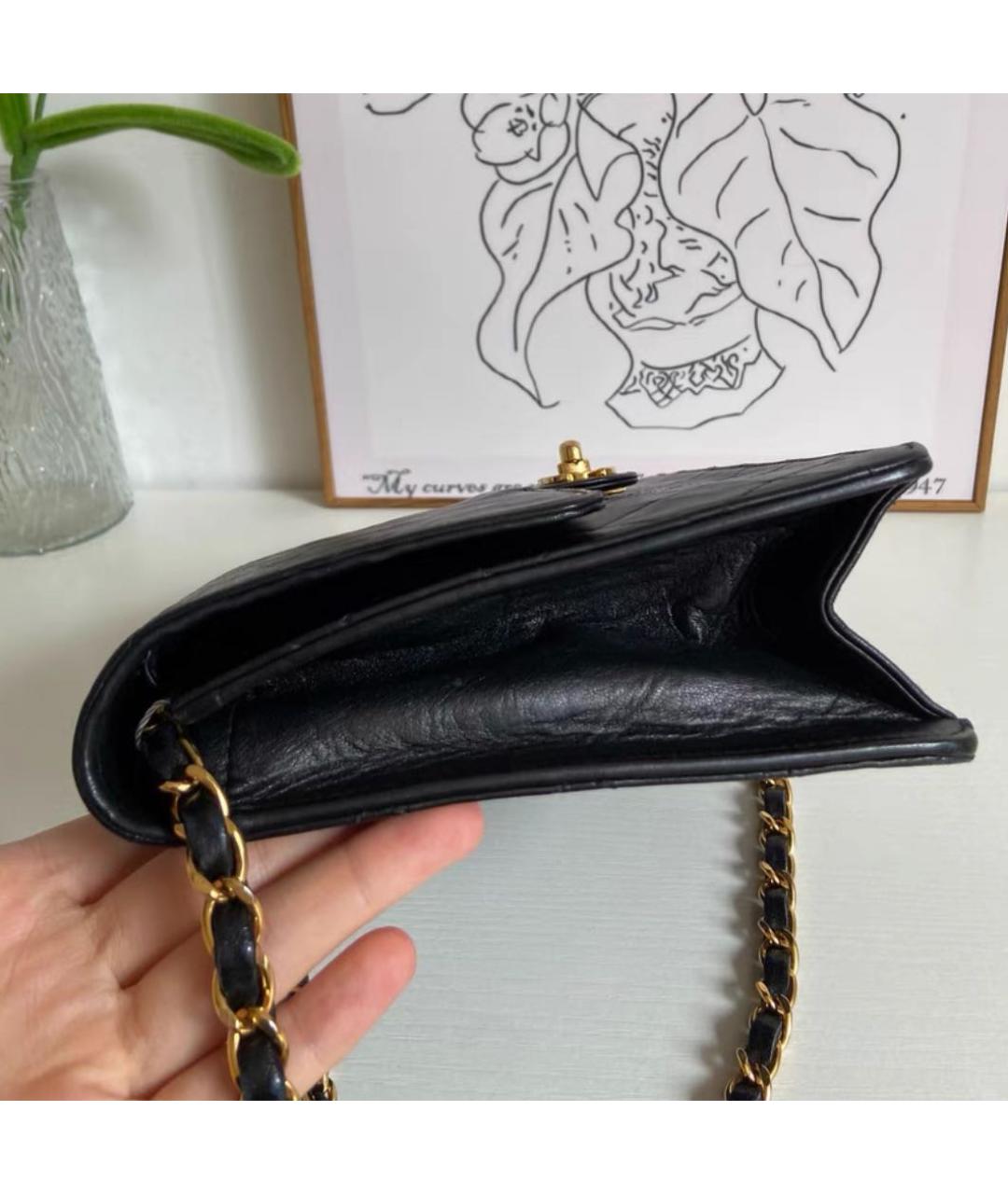 CHANEL Черная кожаная сумка через плечо, фото 3