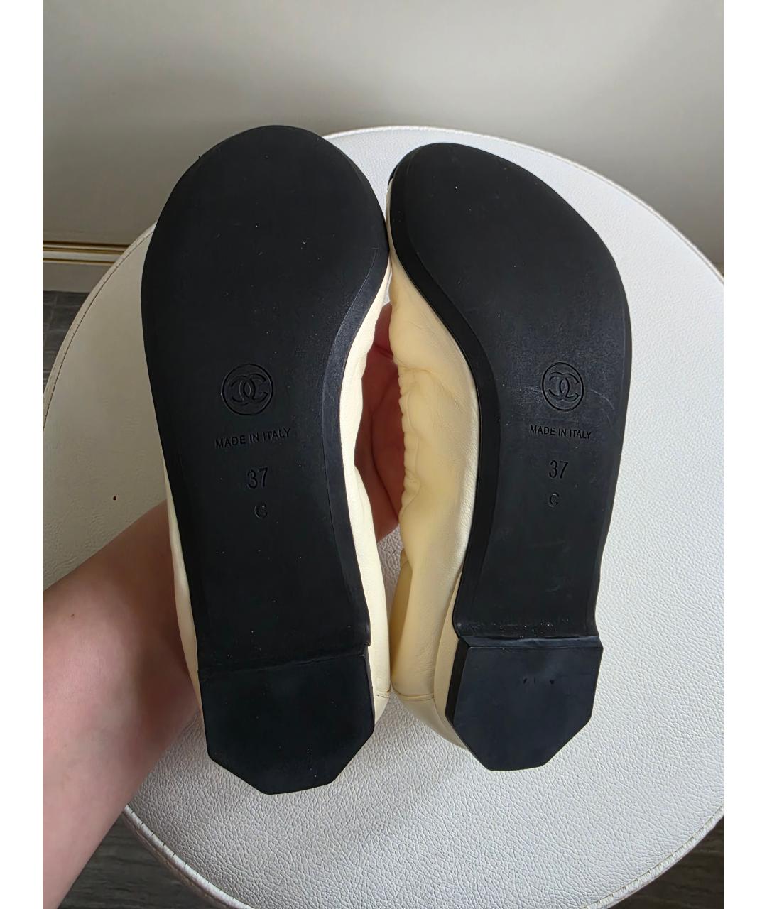 CHANEL Бежевые кожаные балетки, фото 5