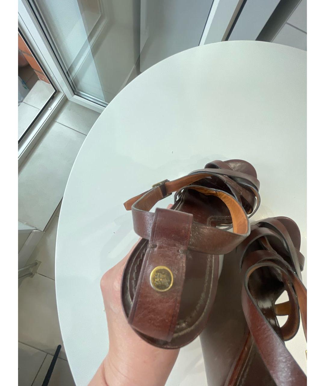 BURBERRY Коричневые кожаные босоножки, фото 5