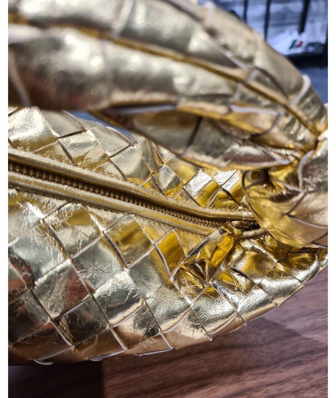 BOTTEGA VENETA Золотая кожаная сумка с короткими ручками, фото 5