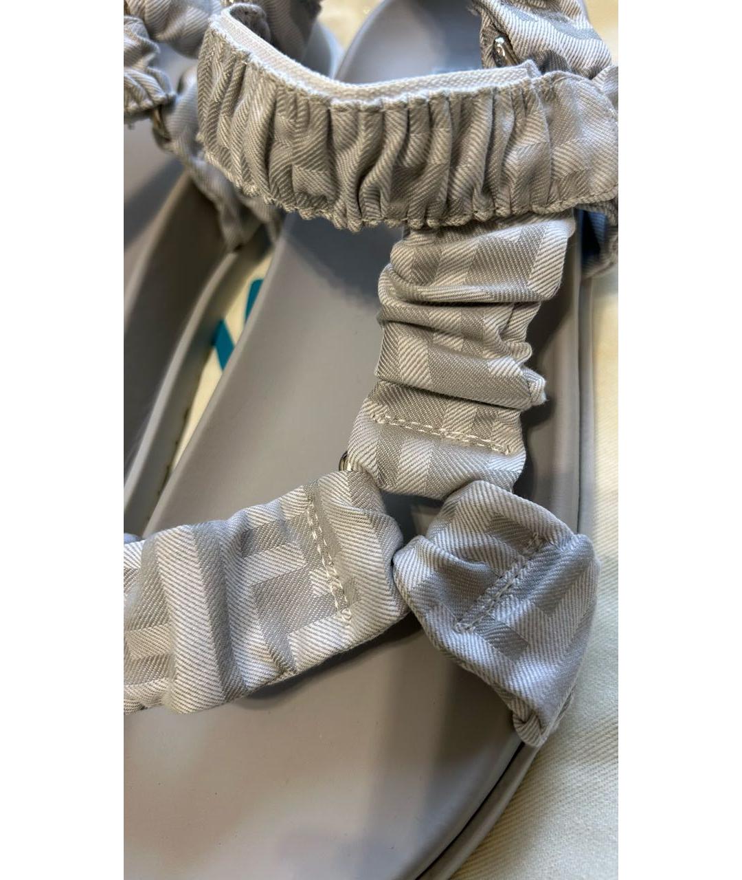 FENDI Серые текстильные сандалии, фото 8