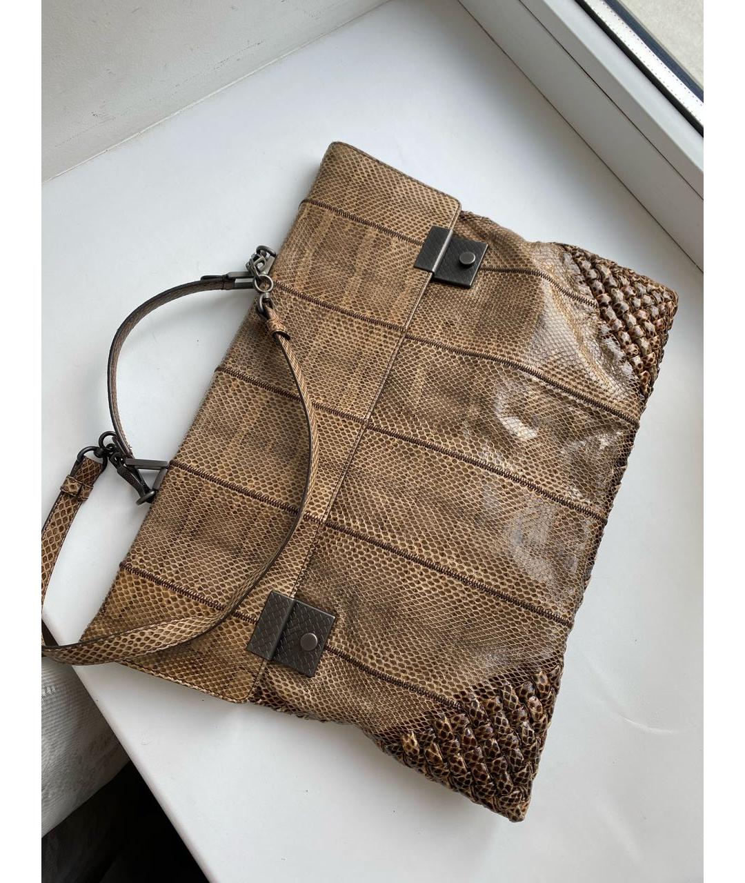 BOTTEGA VENETA Бежевая сумка через плечо из экзотической кожи, фото 8