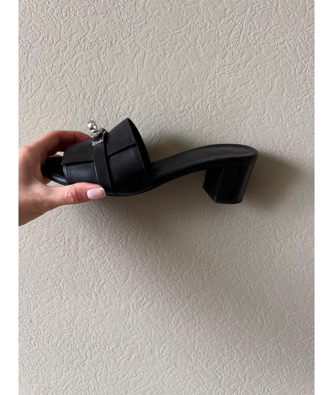 HERMES Черные кожаные босоножки, фото 3