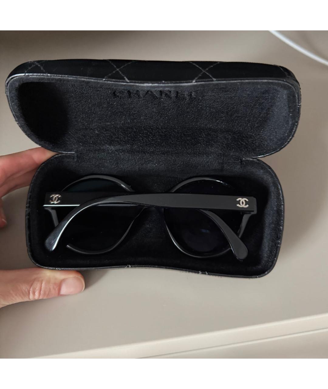 CHANEL Черные пластиковые солнцезащитные очки, фото 3