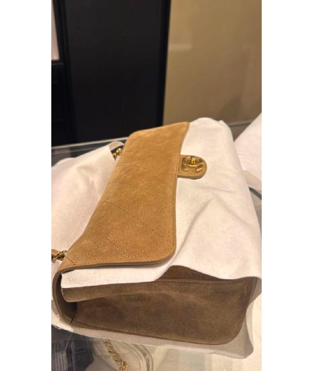 CHANEL Бежевая замшевая сумка через плечо, фото 3