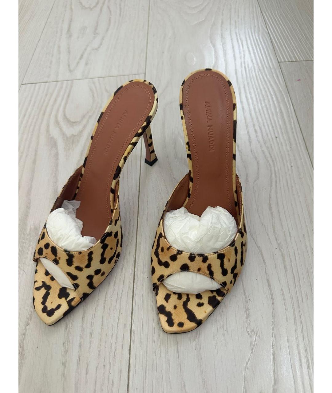 Amina Muaddi Мюли, фото 2