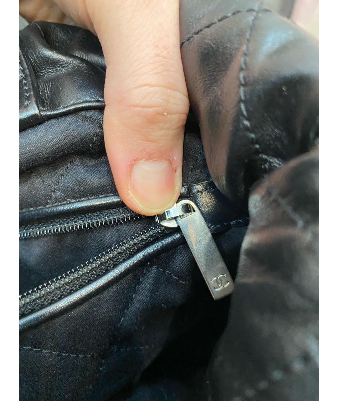 CHANEL Черная кожаная сумка через плечо, фото 6