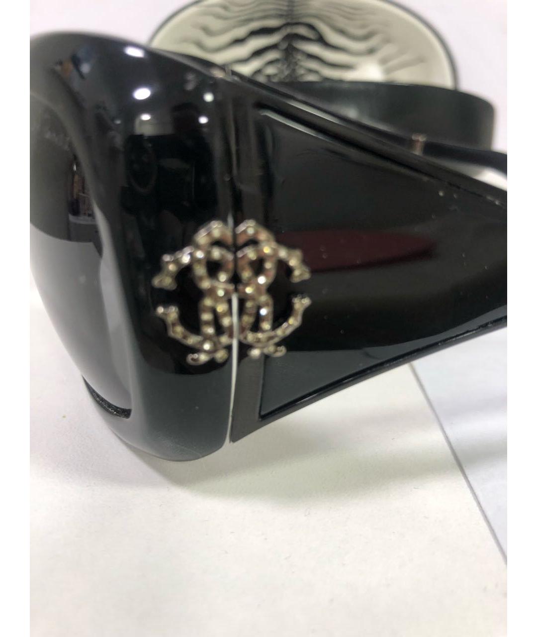 ROBERTO CAVALLI Черные пластиковые солнцезащитные очки, фото 3