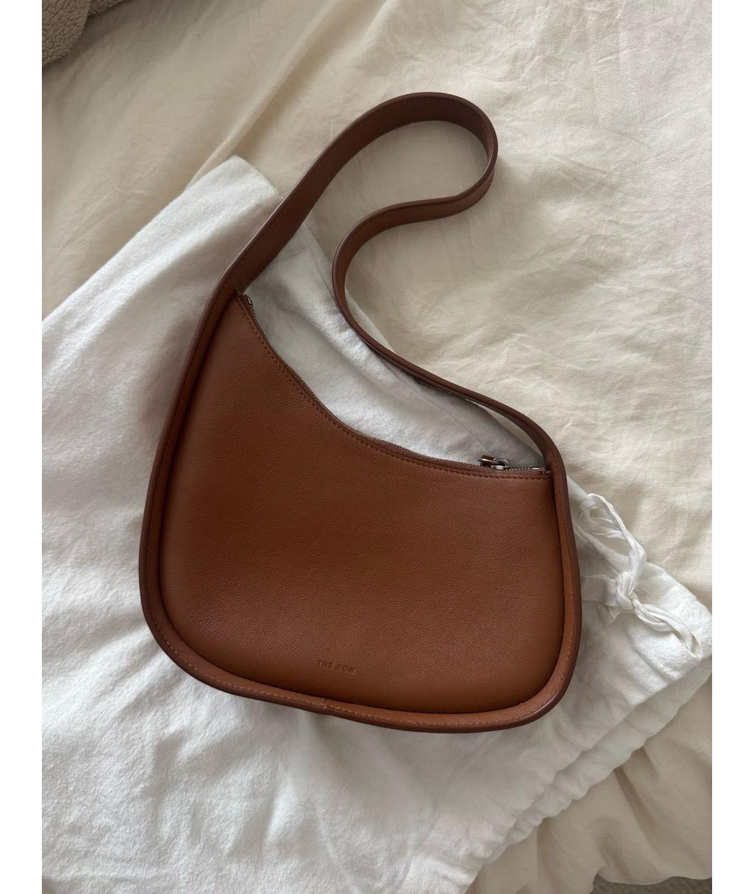 THE ROW Коричневая кожаная сумка с короткими ручками, фото 5