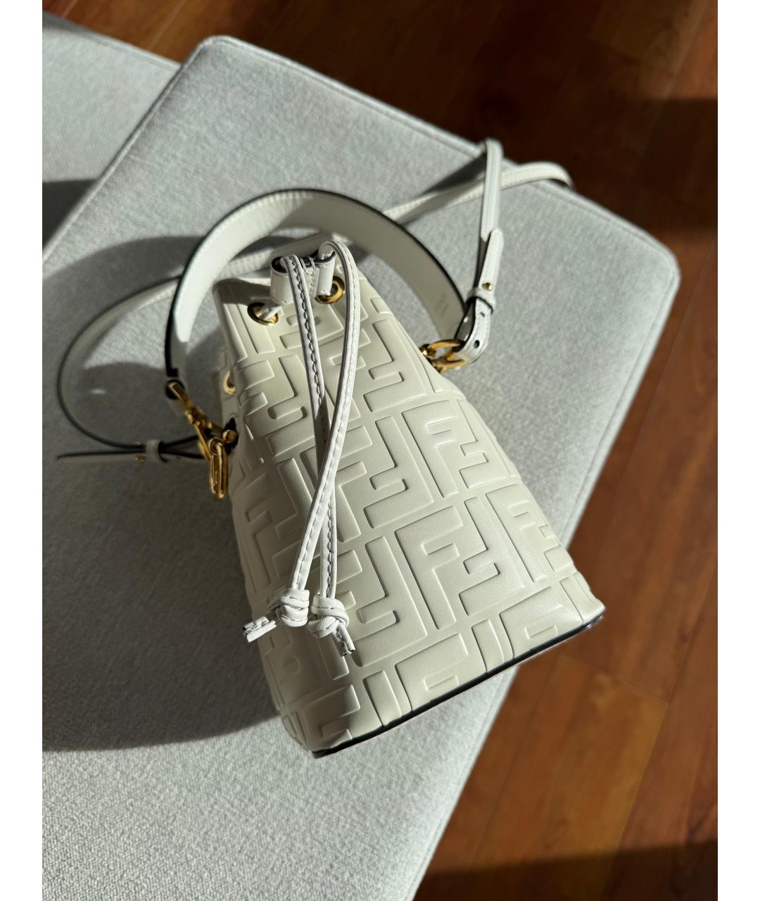 FENDI Белая кожаная сумка через плечо, фото 7